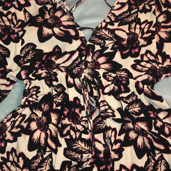 Abercrombie and Fitch dress so medium - Picture 3 of 6